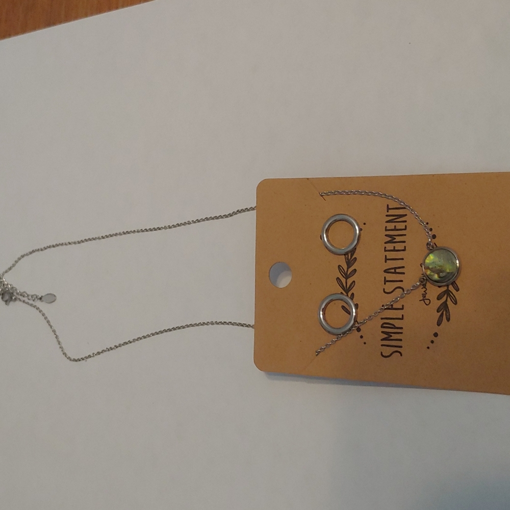 Simple Statement jewelry set necklace and earrings NWT - Picture 1 of 2